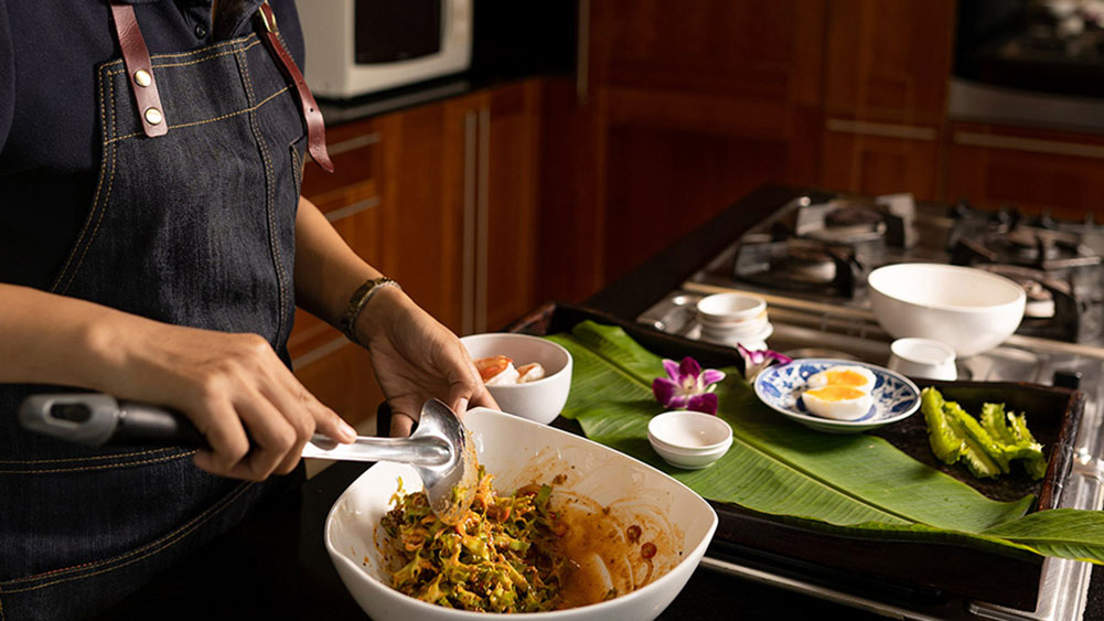 Villa Chada - Cooking preparation